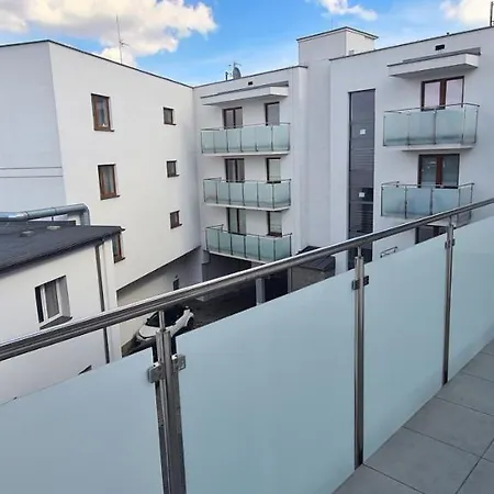 61 - - Nowy W Centrum Przy Ul 3 Maja 51a *