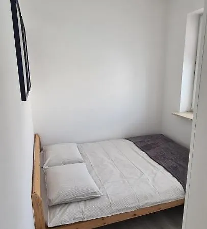 61 - - Nowy W Centrum Przy Ul 3 Maja 51a *