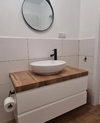 61 - - Nowy W Centrum Przy Ul 3 Maja 51a Appartamento